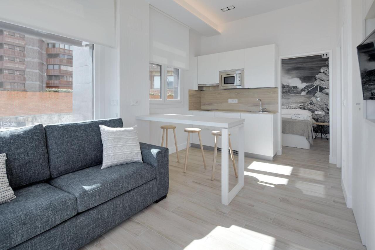 Apartamentos Egona Zarautz Sobre El Mar ภายนอก รูปภาพ